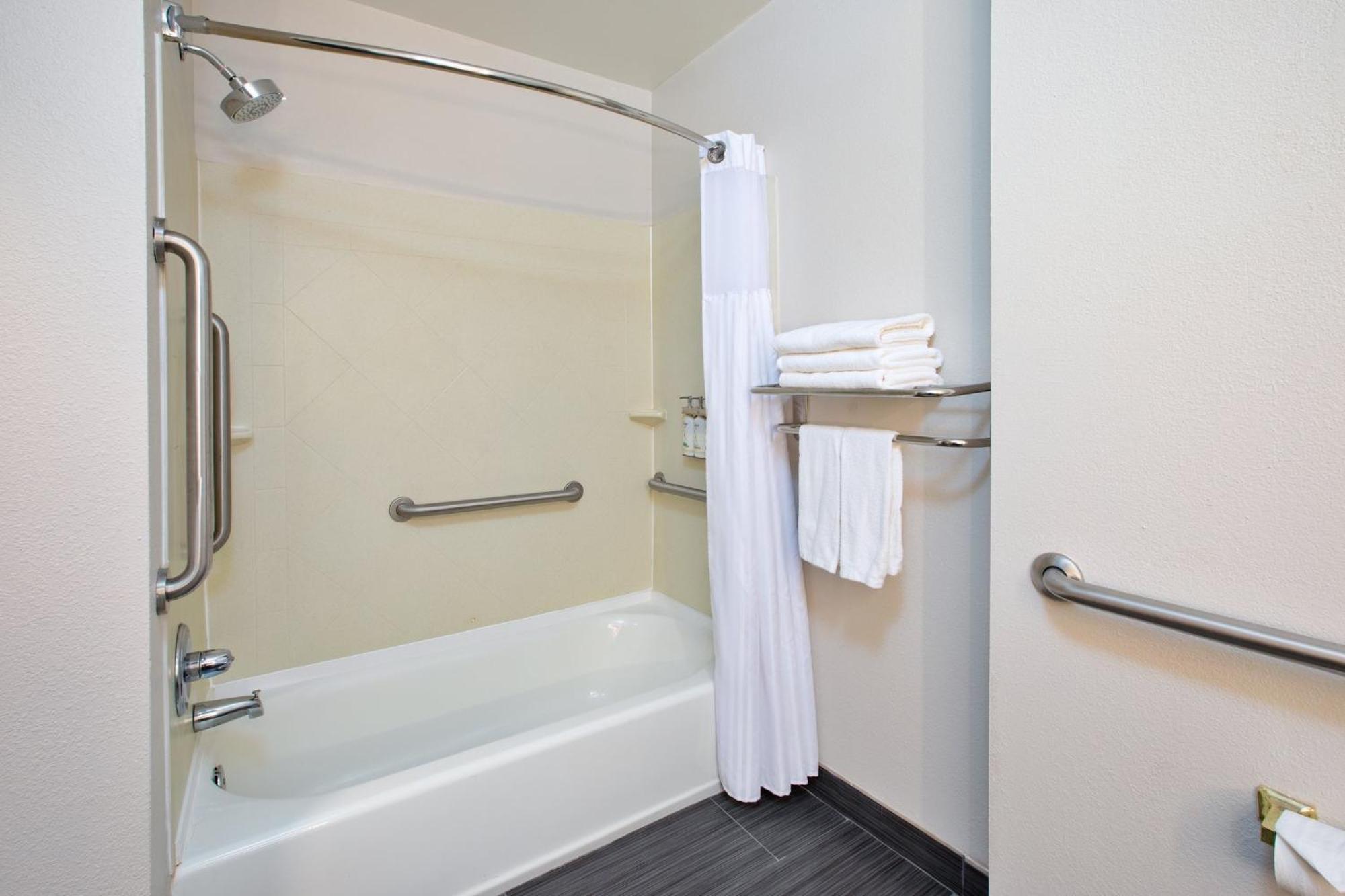 Holiday Inn Express Hotel & Suites - Sumter By Ihg Exteriér fotografie