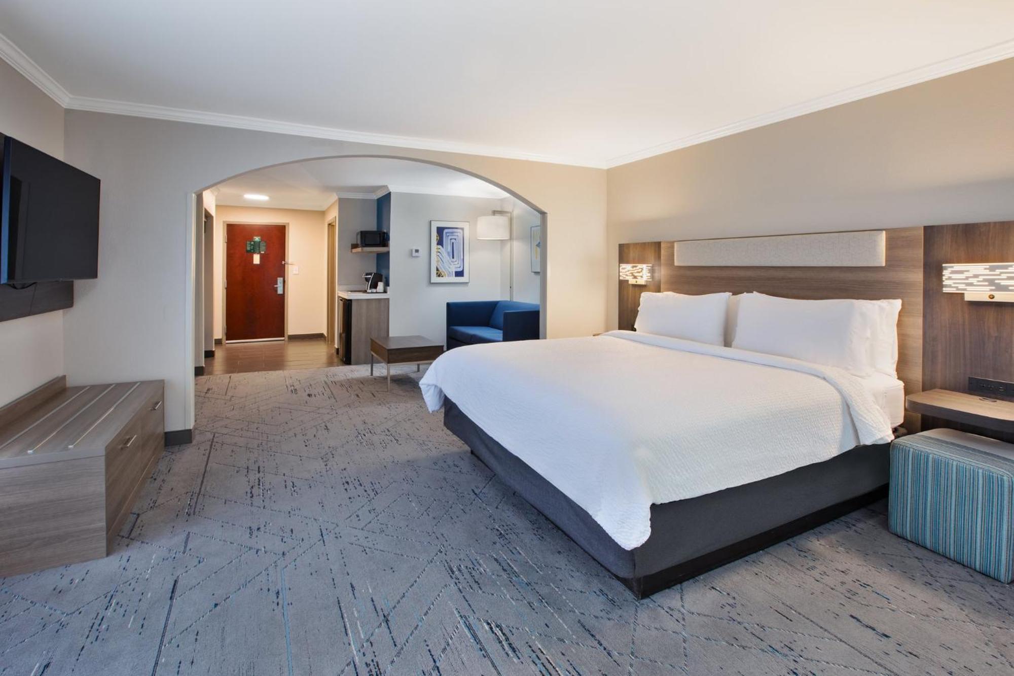 Holiday Inn Express Hotel & Suites - Sumter By Ihg Exteriér fotografie