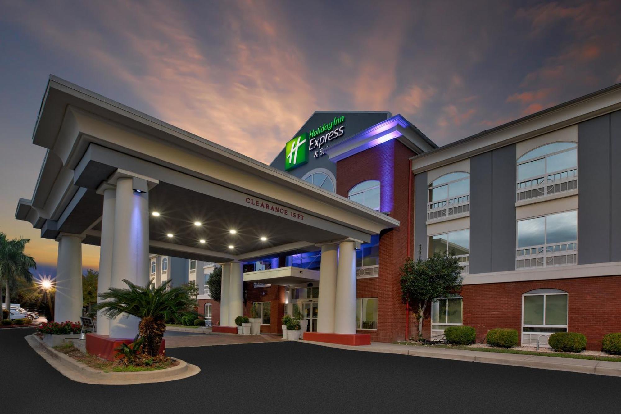 Holiday Inn Express Hotel & Suites - Sumter By Ihg Exteriér fotografie