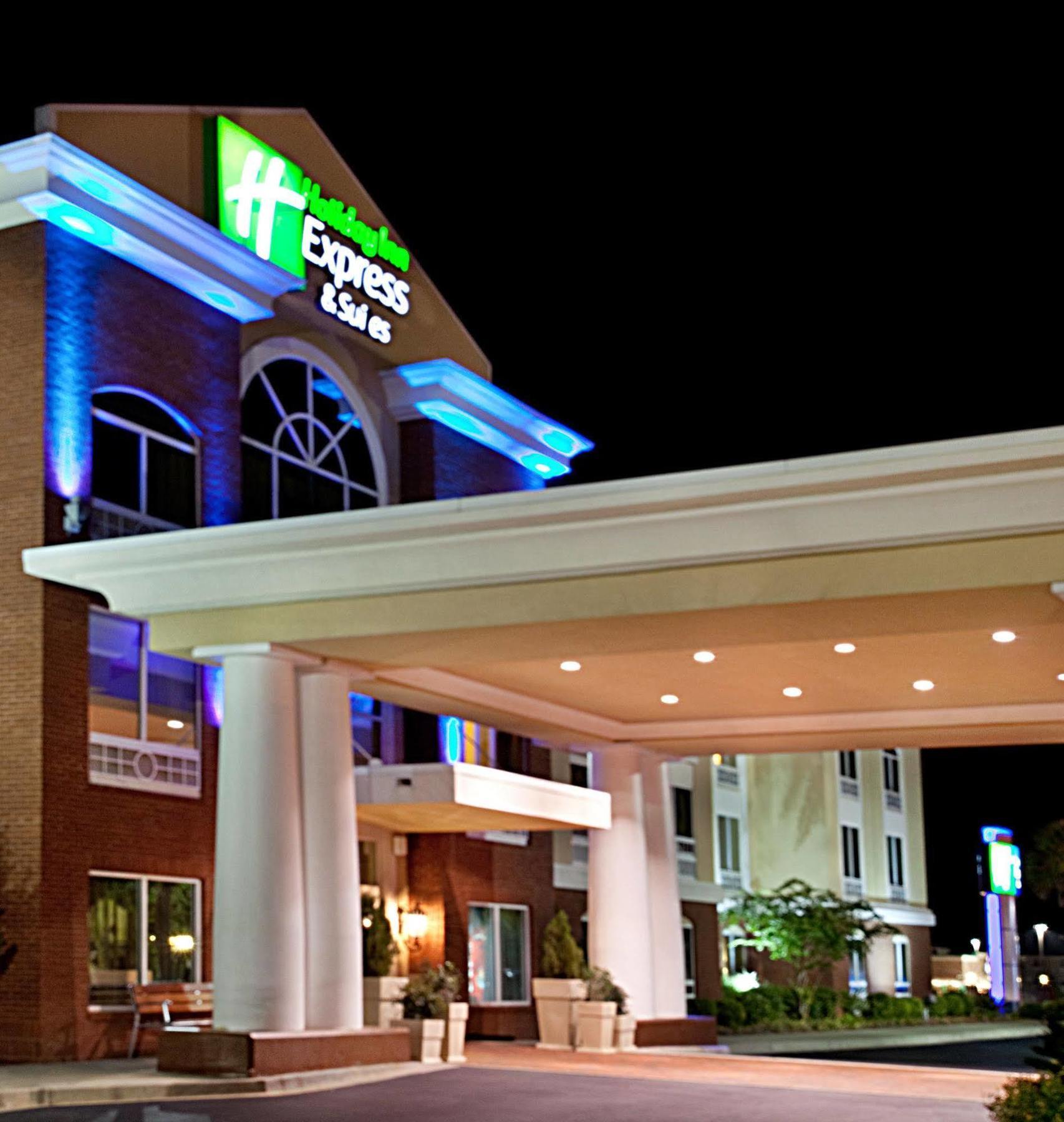 Holiday Inn Express Hotel & Suites - Sumter By Ihg Exteriér fotografie